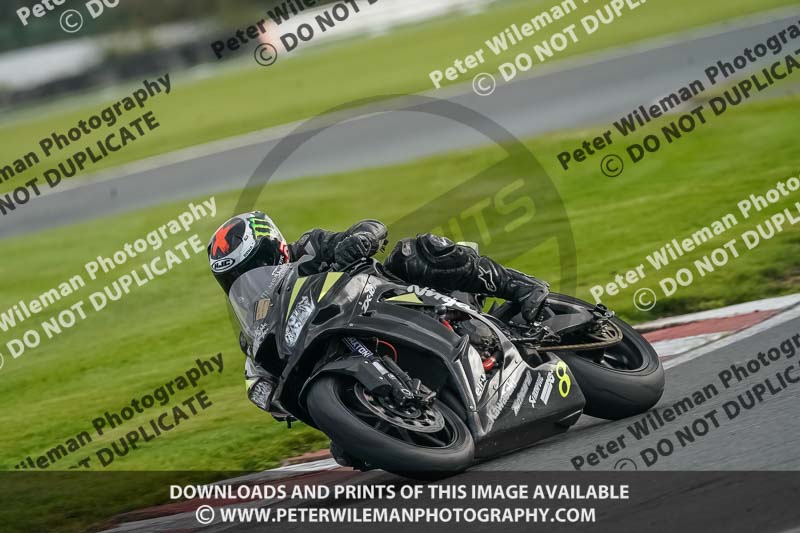 anglesey;brands hatch;cadwell park;croft;donington park;enduro digital images;event digital images;eventdigitalimages;mallory;no limits;oulton park;peter wileman photography;racing digital images;silverstone;snetterton;trackday digital images;trackday photos;vmcc banbury run;welsh 2 day enduro